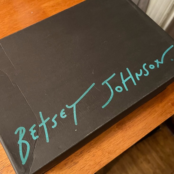 Betsy Johnson Satin BRIDE Sneakers - Picture 5 of 6